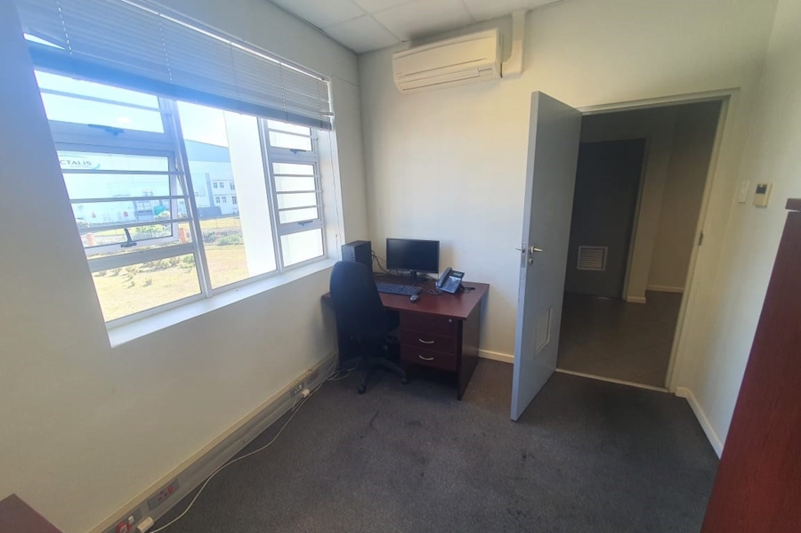 To Let commercial Property for Rent in Coega Eastern Cape